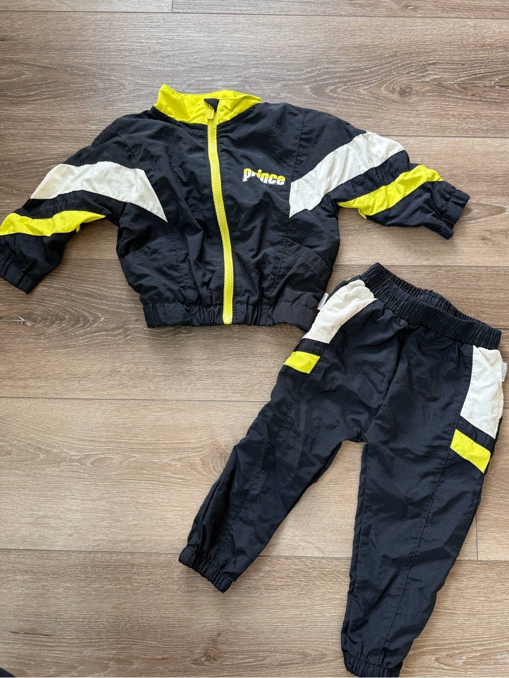 Vintage Prince Black & Yellow Baby Boy Tracksuit set Sweatpants and Jacket - Picture 2 of 7